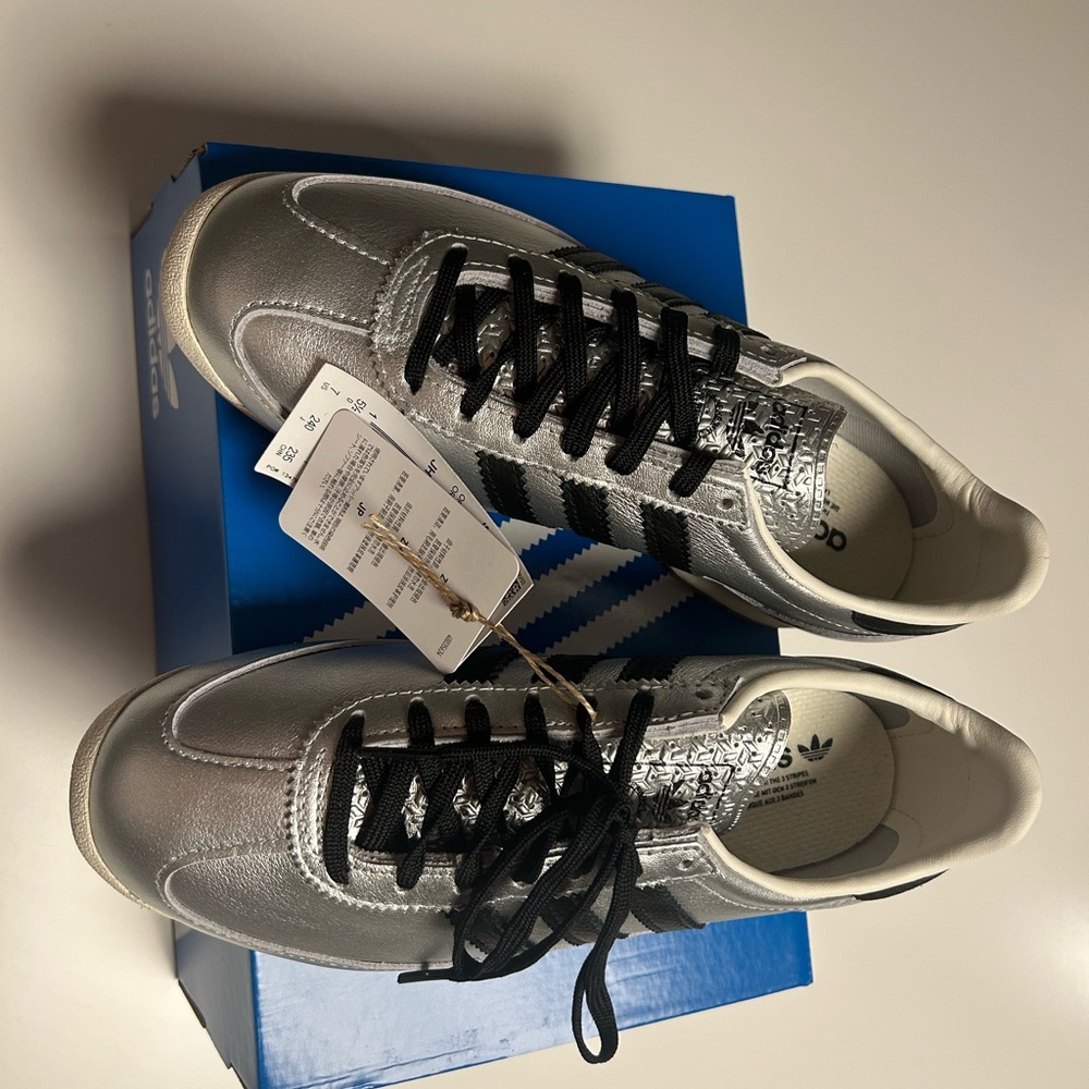 Adidas SL 72 OG Women’s - size 7 - like new
